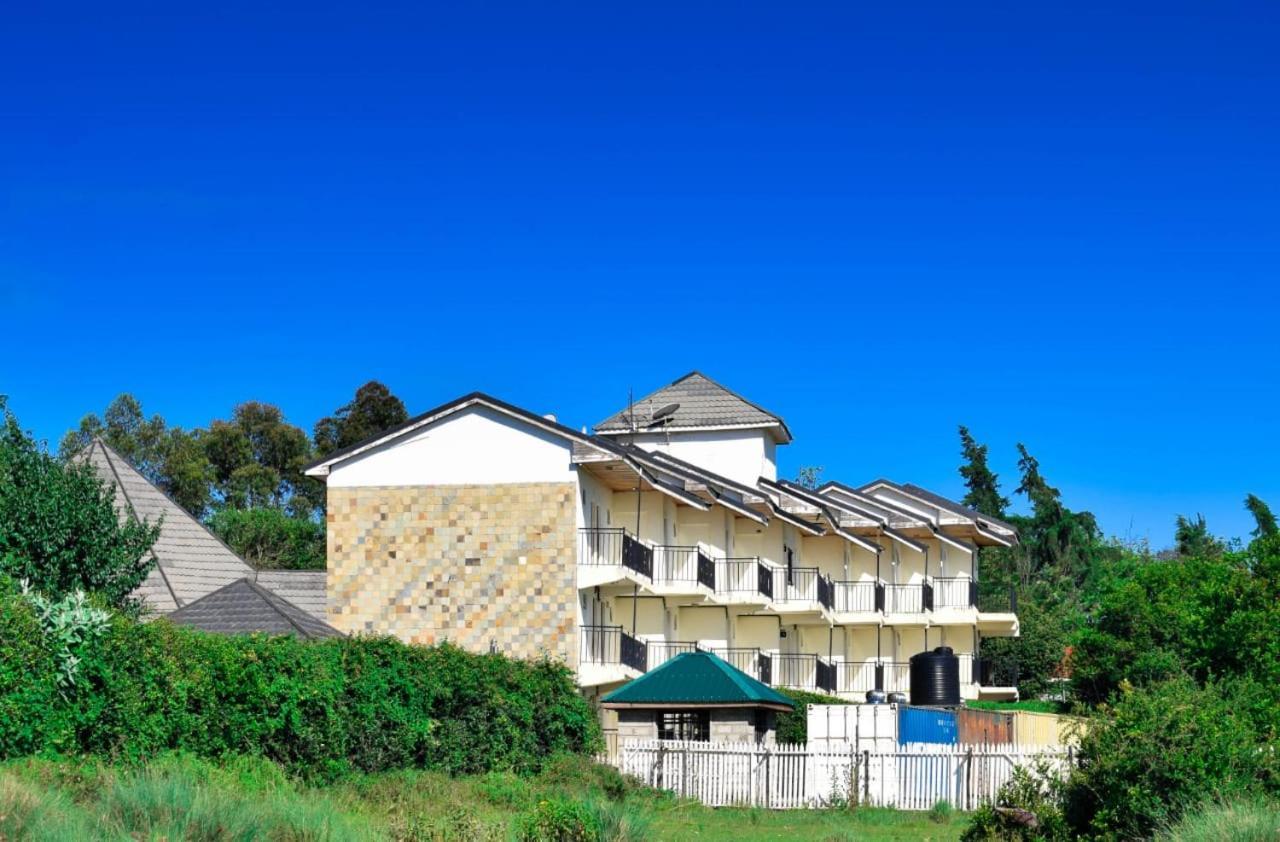 Golden Gates Hotel Thuthuriki Εξωτερικό φωτογραφία